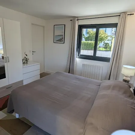 Les Volets Bleus * Nice